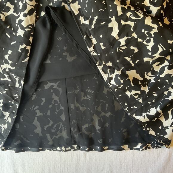 Lauren Ralph Women Silk Skirt 12 Black White Floral A-Line Lined Knee Length - Picture 6 of 8